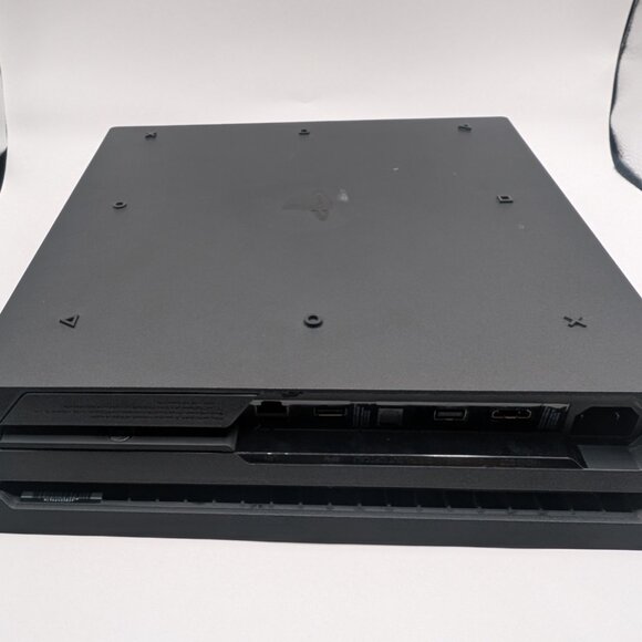 Sony Playstation 4 Pro Console Bundle 2T - TESTED - Picture 8 of 10